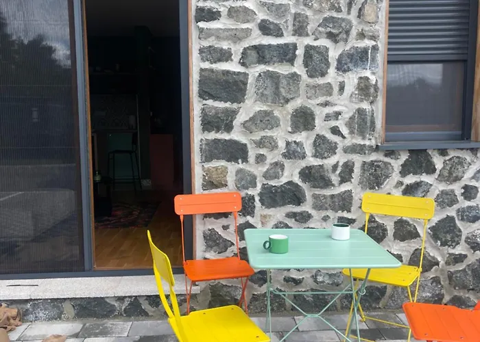 Divcinovas2 アパート